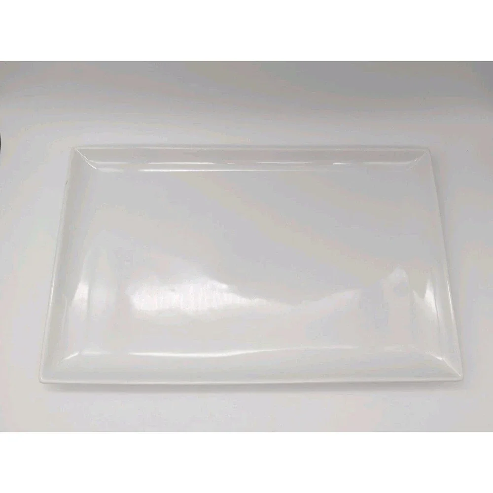Crate & Barrel Rectangular Pure White Porcelain Serving Tray 16